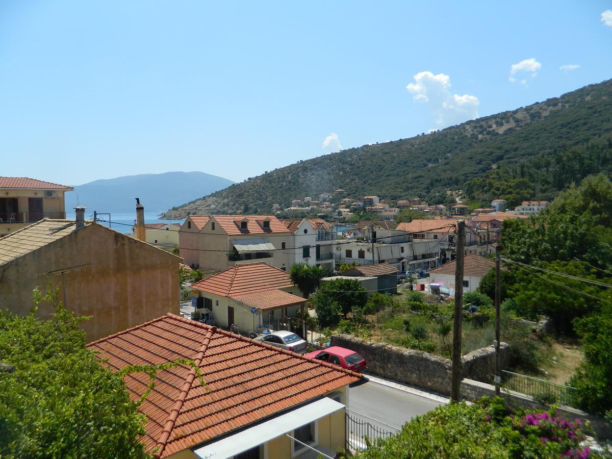 Logara'S Apartments Agia Efimia Zewnętrze zdjęcie