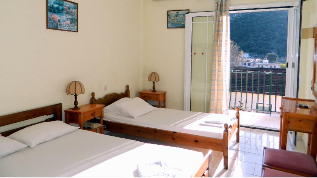 Logara'S Apartments Agia Efimia Zewnętrze zdjęcie